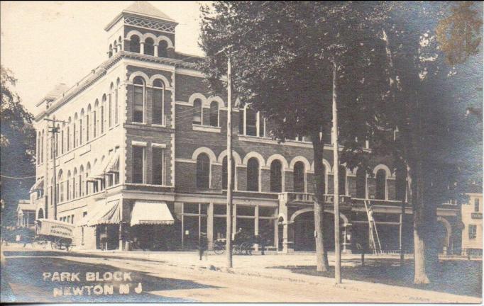 Newton - Park Block - Ayers and Smith - c 1905