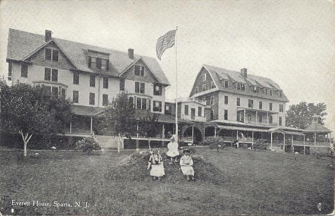 Sparta - The Everett House - c 1910