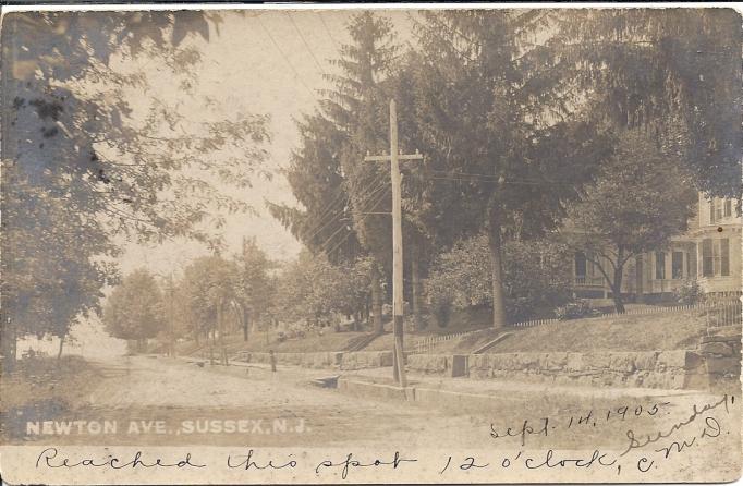 Sussex - View of Newton Avenue - Ayers ans Smith - 1905